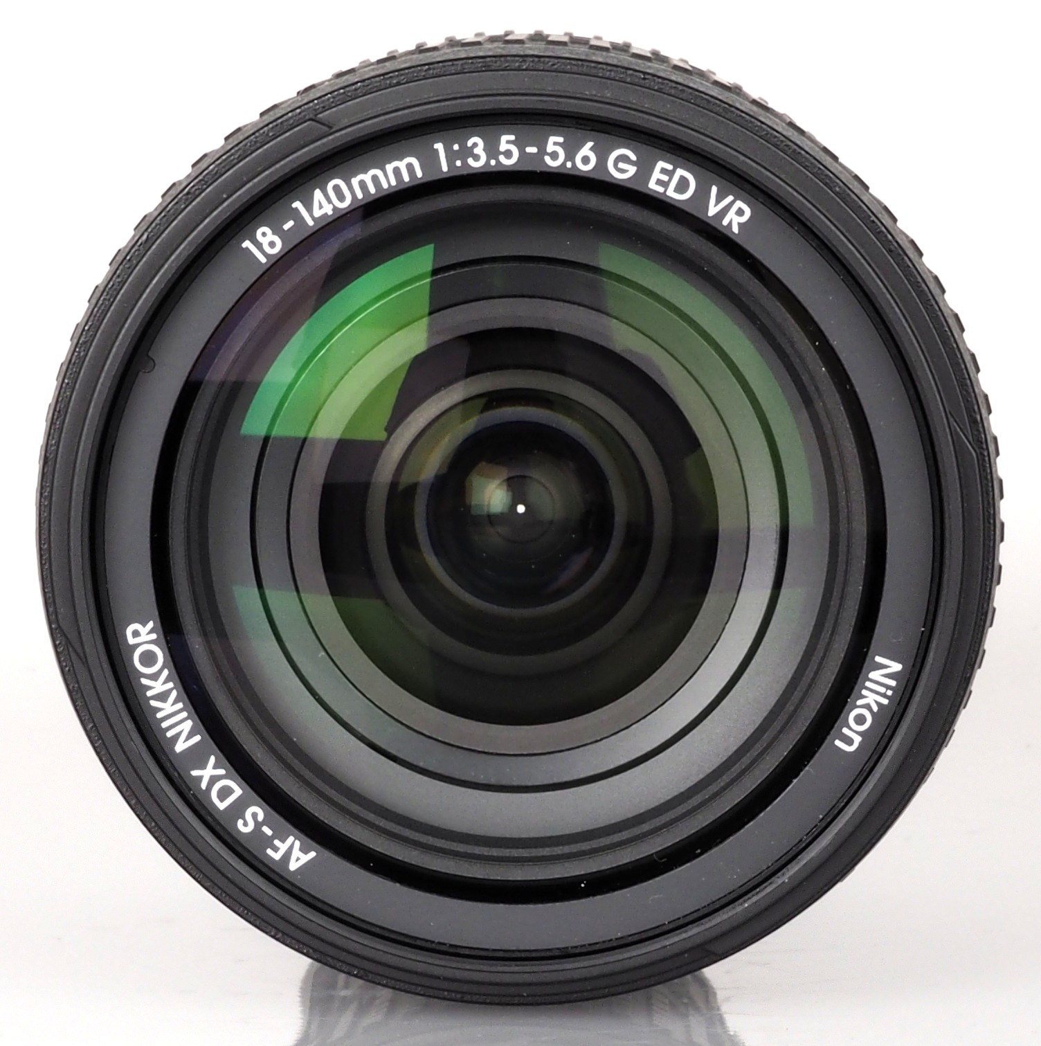 Nikon AF-S DX Nikkor 18-140mm f/3.5-5.6G ED VR